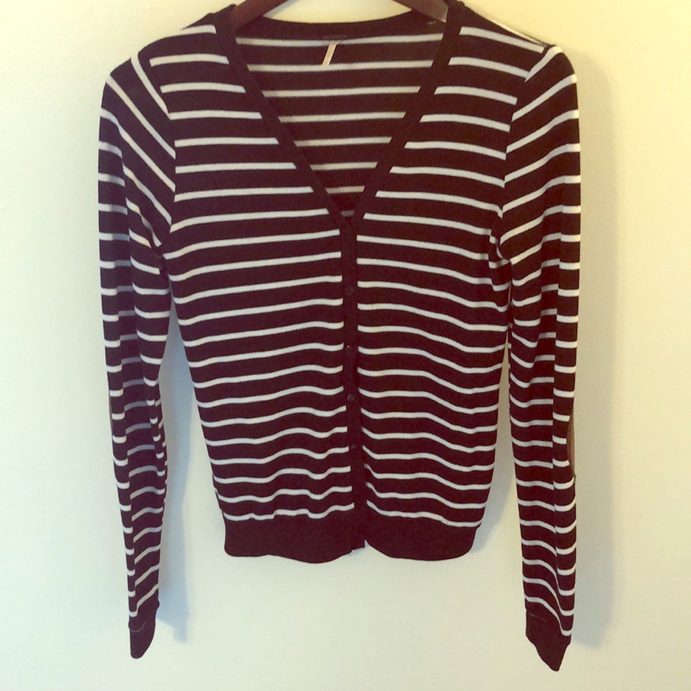 Cardigan sweater